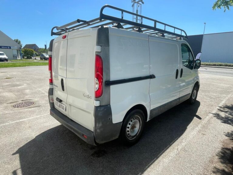 Renault Trafic 2.0 dCi 90ch – Garantie 6 mois Reprise possible - Image 07 (July 7, 2026)