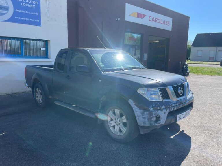 Nissan Navara NP300 2.5 dCi 4WD – Pick-up Garantie 6 mois Reprise possible - Image 03 (July 7, 2026)