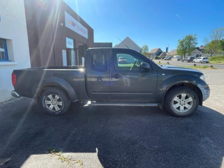 Nissan Navara NP300 2.5 dCi 4WD – Pick-up Garantie 6 mois Reprise possible - Image 04 (July 7, 2026)
