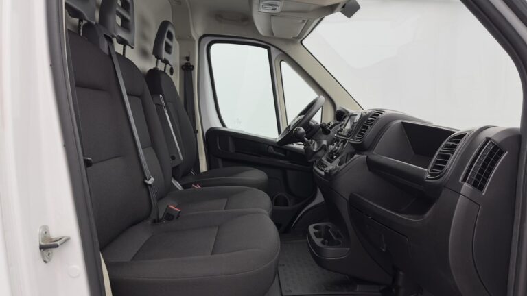 Fiat Ducato FOURGON FGN MH2 3.0T 120 CH S&S BVM6 - Image 11 (July 7, 2026)