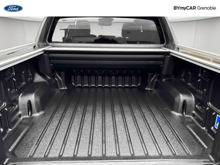 Ford Ranger DOUBLE CABINE DCA 2.0 ECOBLUE 205 CH S&S BVA10 e-4WD WILDTRAK X - Image 13 (July 7, 2026)