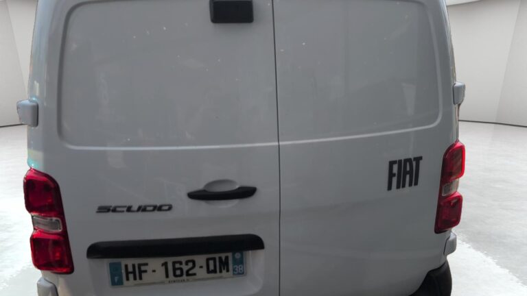 Fiat Scudo FOURGON BLUEHDI 145 M S&S EAT8 - Image 12 (July 7, 2026)