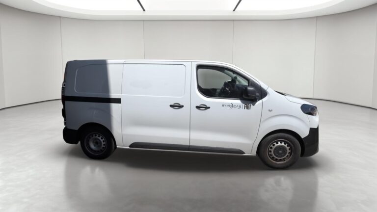 Fiat Scudo FOURGON BLUEHDI 145 M S&S EAT8 - Image 06 (July 7, 2026)