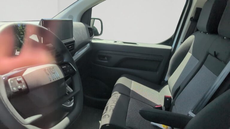 Fiat Scudo FOURGON BLUEHDI 145 M S&S EAT8 - Image 09 (July 7, 2026)