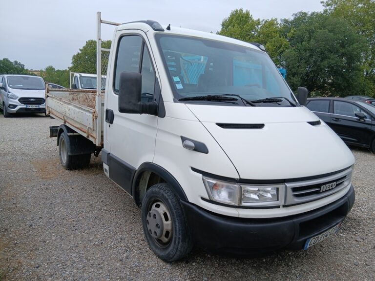 Iveco Daily 2.8 TD 125 CV BENNE - Image 02 (August 1, 2026)
