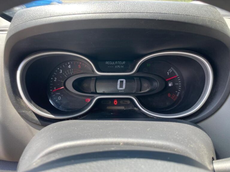 Renault Trafic 1.6 dCi 145ch – Garantie 6 mois Reprise possible - Image 17 (August 1, 2026)