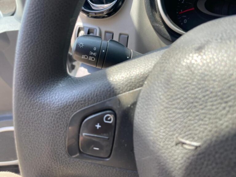 Renault Trafic 1.6 dCi 145ch – Garantie 6 mois Reprise possible - Image 19 (August 1, 2026)