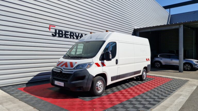 Citroën Jumper FOURGON TOLE 35 BLUEHDI 140 SS BVM6 CLUB - Image 01 (August 4, 2026)