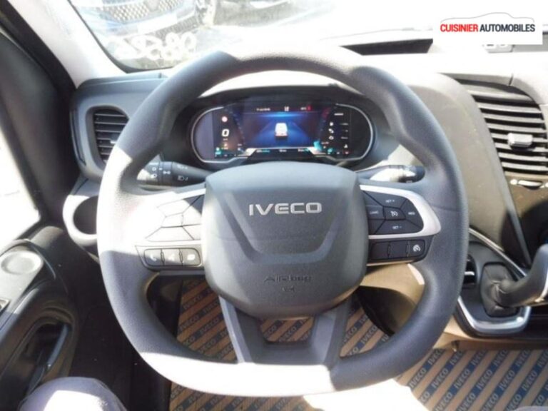 Iveco Daily 35S16 2.3 V12 HI-MATIC 156CV - Image 11 (August 4, 2026)