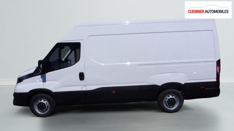 Iveco Daily 35S16 2.3 V12 HI-MATIC 156CV - Image 05 (August 4, 2026)