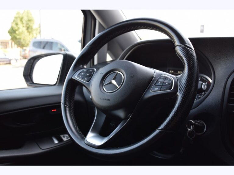 Mercedes Vito 114 CDI 4×4 Fourgon Compact – 22 990 € HT - Image 12 (August 5, 2026)