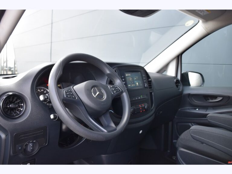 Mercedes Vito Fourgon 114 CDI Compact / L1 – 2 places confort 23 900€ - Image 11 (August 5, 2026)