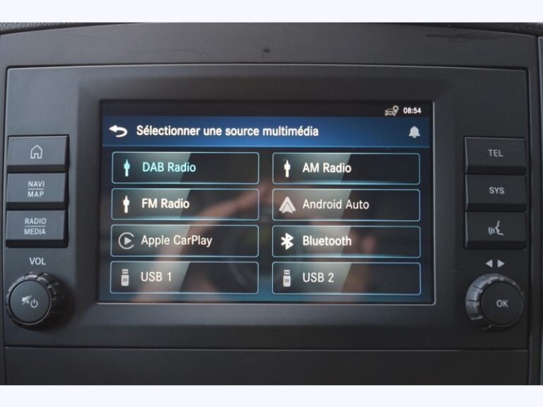 Mercedes Vito Fourgon 114 CDI Compact / L1 – 2 places confort 23 900€ - Image 15 (August 5, 2026)