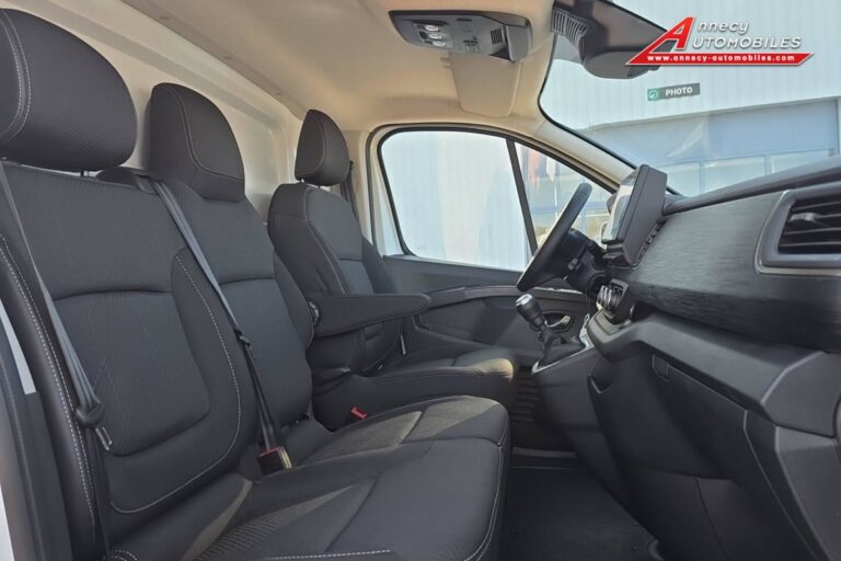 Nissan Primastar FOURGON 3T1 2.0 DCI 150 S BVM N-CONNECTA - Image 09 (August 5, 2026)