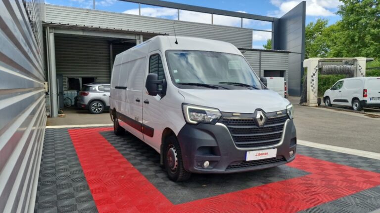 Renault Master FOURGON trac f3500 energy dci 180 grand confort - Image 02 (August 6, 2026)