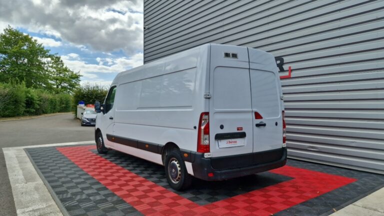 Renault Master FOURGON trac f3500 energy dci 180 grand confort - Image 04 (August 6, 2026)