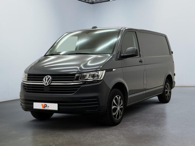 Volkswagen Transporter 6.1 VAN 2.0 TDI 150 BVM6 BUSINESS - Image 01 (August 6, 2026)