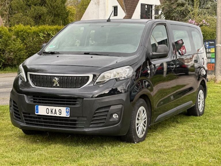 Peugeot Expert 1.5HDI 120CV COMBI - Image 03 (August 6, 2026)