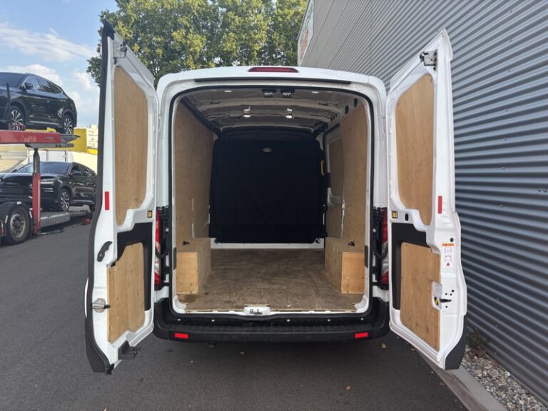 Ford Transit 2T 2.0L 130ch T310 Trend Business 19 825€ HT - Image 06 (August 6, 2026)
