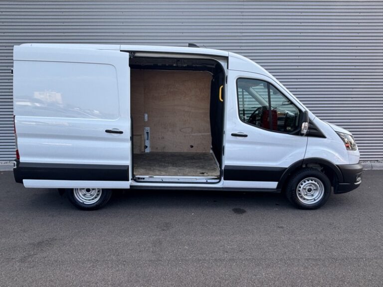 Ford Transit 2T 2.0L 130ch T310 Trend Business 19 825€ HT - Image 09 (August 6, 2026)