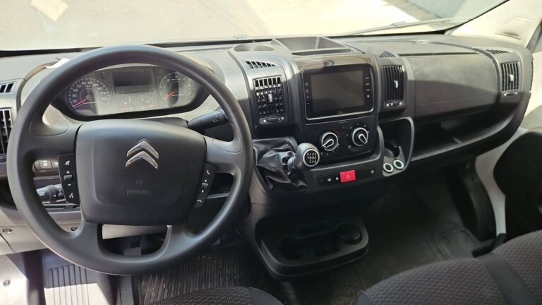 Citroën Jumper VU 2.2 BlueHDi 120 Premium - Image 39 (August 8, 2026)