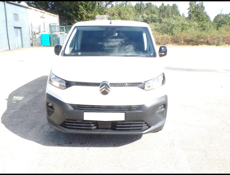 Citroën Berlingo XL BHDI 100 BVM - Image 02 (August 7, 2026)