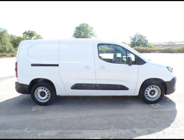 Citroën Berlingo XL BHDI 100 BVM - Image 07 (August 7, 2026)
