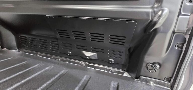 Ford Transit Custom FOURGON 320 2.0 ECOBLUE 170 CH BVA8 SPORT - Image 18 (August 7, 2026)