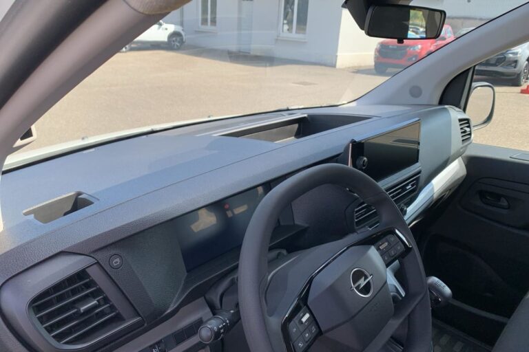 Opel Vivaro Cabine Approfondie CA FIXE DIESEL 150 CH XL MANUELLE - Image 09 (August 7, 2026)