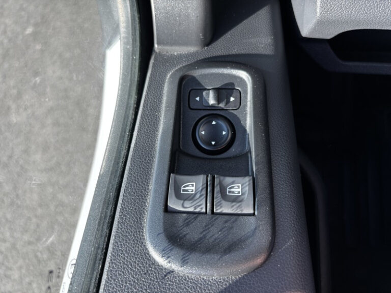 Renault Master 3,3 Grand Confort 22 900€ HT - Image 18 (August 7, 2026)