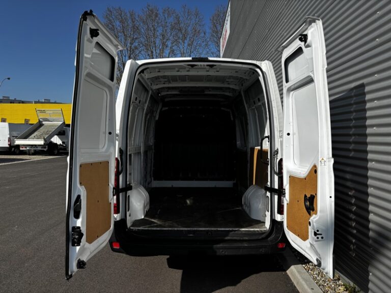 Renault Master 3,3 Grand Confort 22 900€ HT - Image 06 (August 7, 2026)