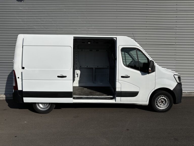Renault Master 3,3 Grand Confort 22 900€ HT - Image 09 (August 7, 2026)