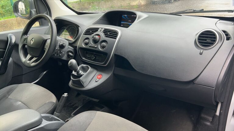 Renault Kangoo Express 1.5 BLUE DCI 95.0 Extra R-Link - Image 10 (August 7, 2026)
