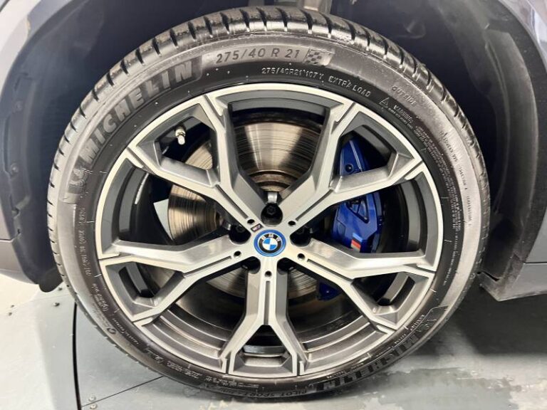 BMW X5 xDrive45e 394 ch BVA8 M Sport - Image 18 (August 8, 2026)