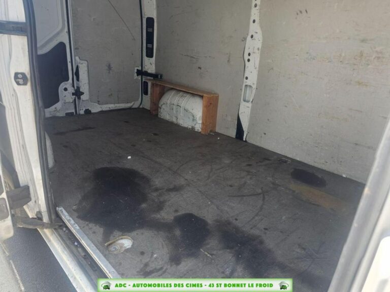 Renault Master (III) 2.3DCI 136CH CONFORT - Image 15 (August 8, 2026)