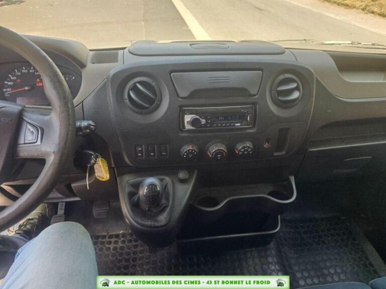 Renault Master (III) 2.3DCI 136CH CONFORT - Image 20 (August 8, 2026)