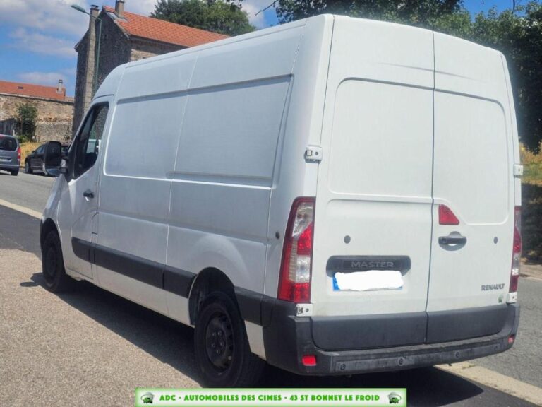 Renault Master (III) 2.3DCI 136CH CONFORT - Image 05 (August 8, 2026)