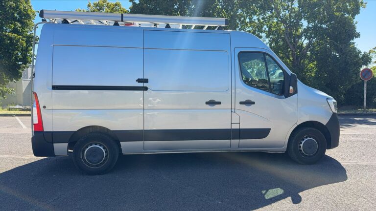 Renault Master III 2.3 dCi 150 Grand Confort - Image 04 (August 8, 2026)