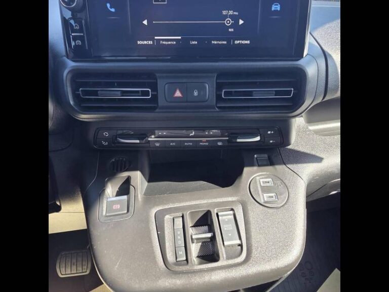 Toyota Proace City MEDIUM 1.5L 130 D-4D BVA START - Image 12 (August 8, 2026)