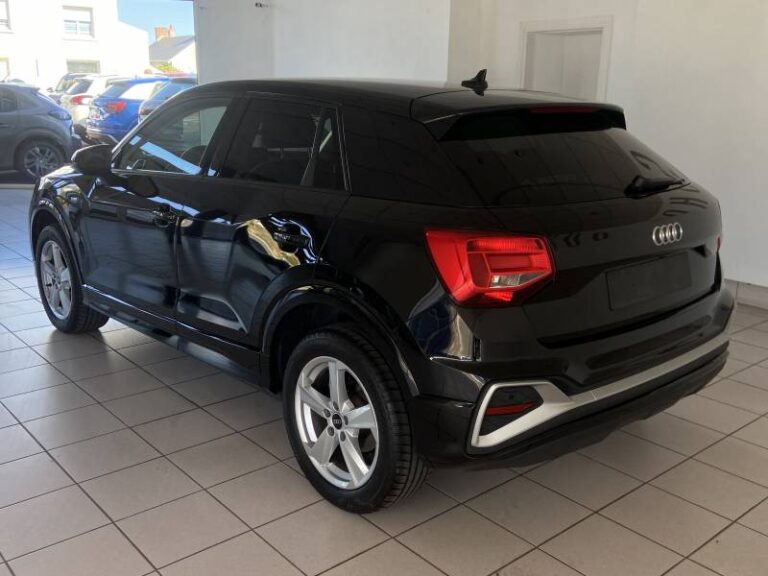 Audi Q2 35 TFSI 150 S tronic 7 S line - Image 10 (August 8, 2026)
