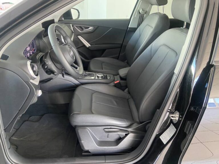 Audi Q2 35 TFSI 150 S tronic 7 S line - Image 12 (August 8, 2026)