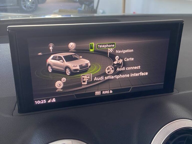 Audi Q2 35 TFSI 150 S tronic 7 S line - Image 20 (August 8, 2026)