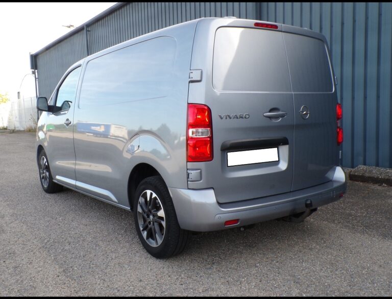 Opel Vivaro 2.0 BHDI – 180CV PACK BUSINESS - Image 03 (August 9, 2026)