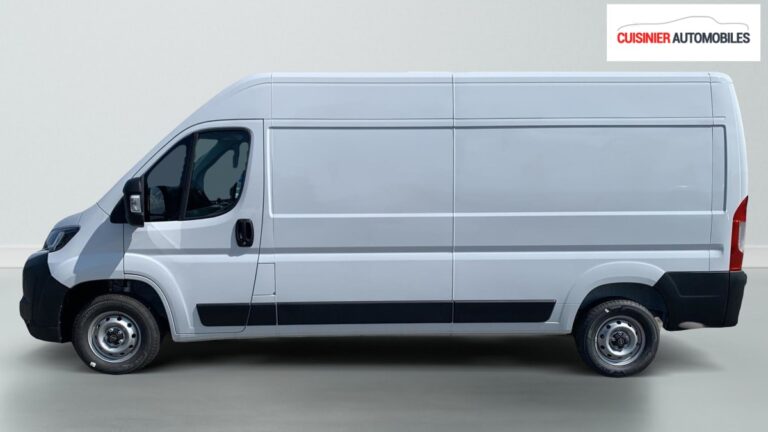 Opel Movano FOURGON DIESEL 140 CH 3.5T MANUELLE START - Image 04 (August 9, 2026)