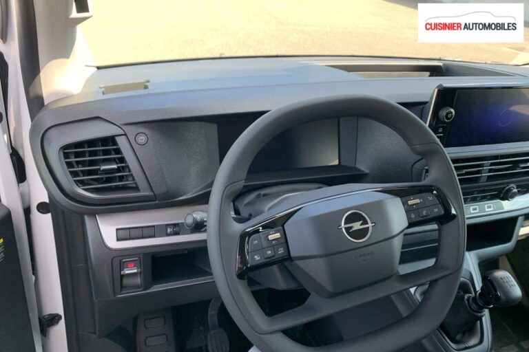 Opel Vivaro Cabine Approfondie CA FIXE DIESEL 150 CH XL MANUELLE - Image 13 (August 9, 2026)