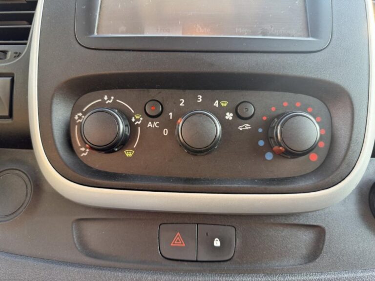 Renault Trafic III CA-CF 1000 dCi 90 - Image 13 (August 9, 2026)