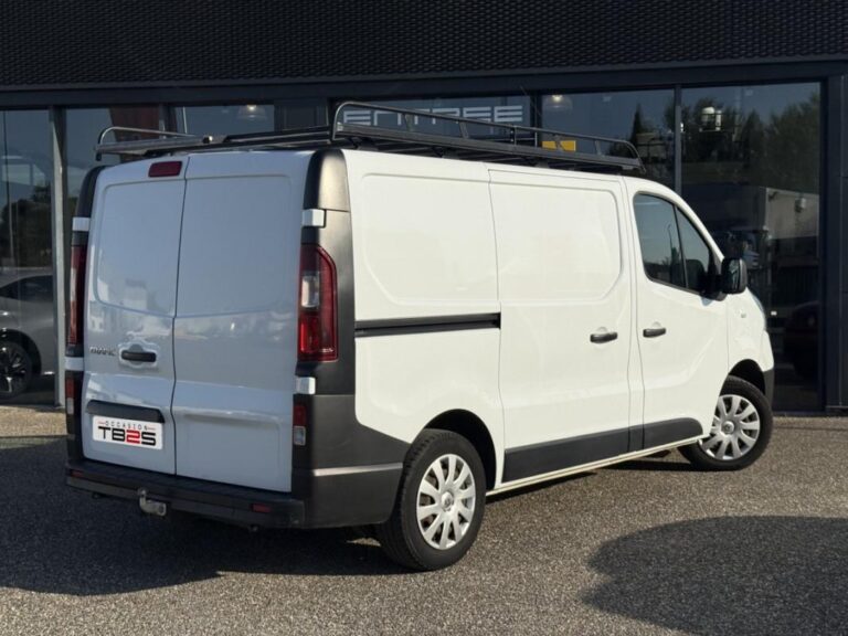 Renault Trafic III CA-CF 1000 dCi 90 - Image 03 (August 9, 2026)