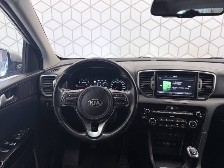 Kia Sportage 1.7 CRDi 115 ISG 4×2 Premium - Image 13 (August 11, 2026)