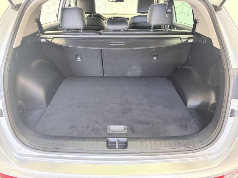 Kia Sportage 1.7 CRDi 115 ISG 4×2 Premium - Image 16 (August 11, 2026)