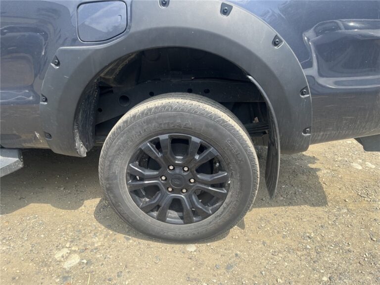 Ford Ranger III SUPER CABINE 2.0 ECOBLUE 213 BV10 WILDTRAK - Image 11 (August 11, 2026)